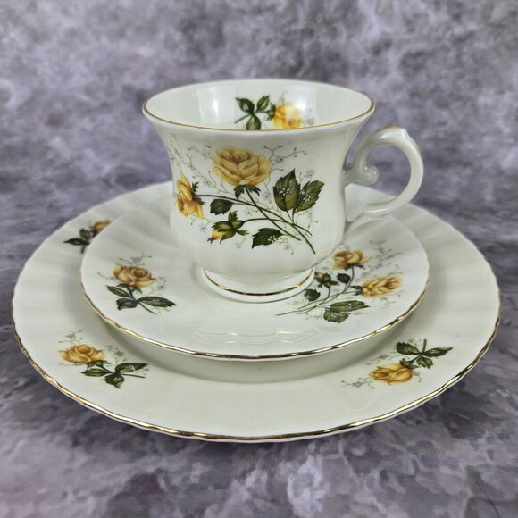 Royal China Seltmann Weiden Bavaria Yellow Rose 3 Pc Set Cup Saucer Bread Plate - Picture 1 of 16